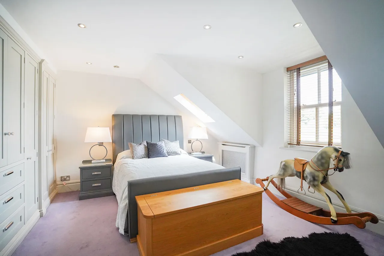 Halfacre Lane, Dronfield, S18, photo 29