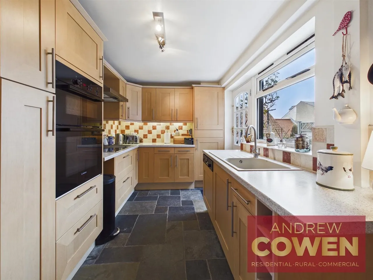 Princess Street, Scarborough YO11 1QR, photo 2