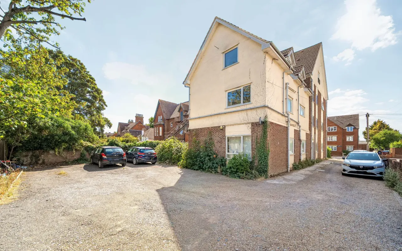 Shakespeare Road, Bedford, photo 8
