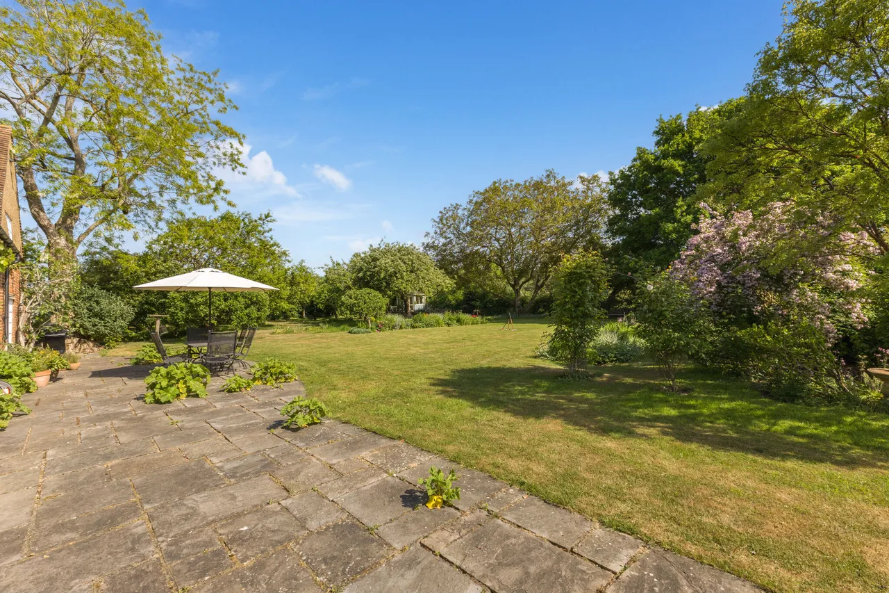 Bulls Lane, Welham Green, AL9, photo 12