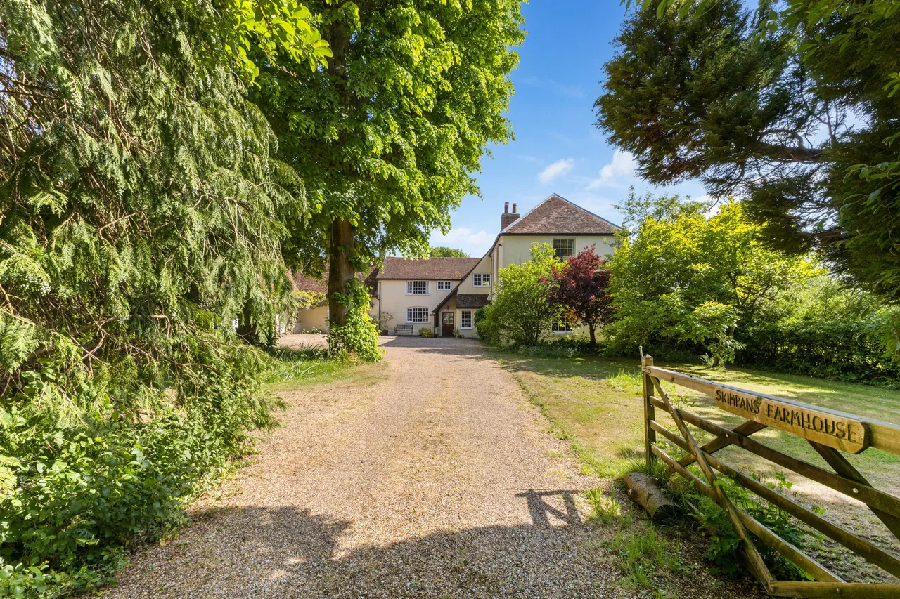 Bulls Lane, Welham Green, AL9, photo 13