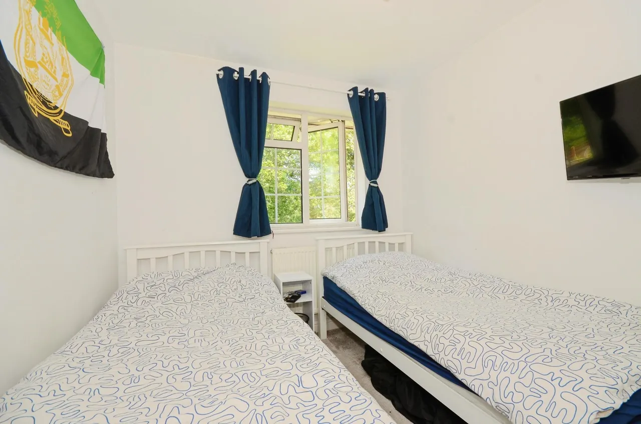Willows Close, Pinner, HA5, photo 11