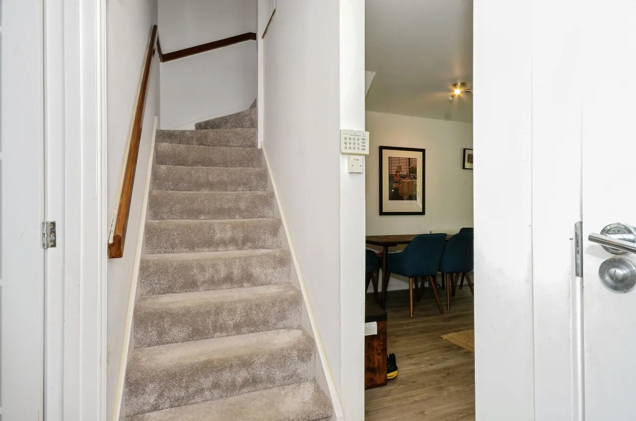 Willows Close, Pinner, HA5, photo 8