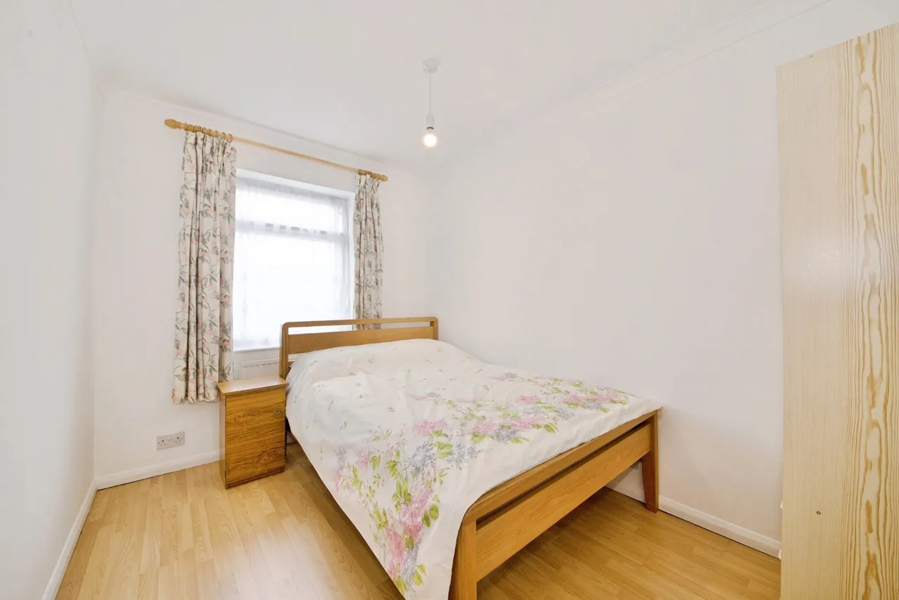 Aveley Road, Romford, RM1, photo 3