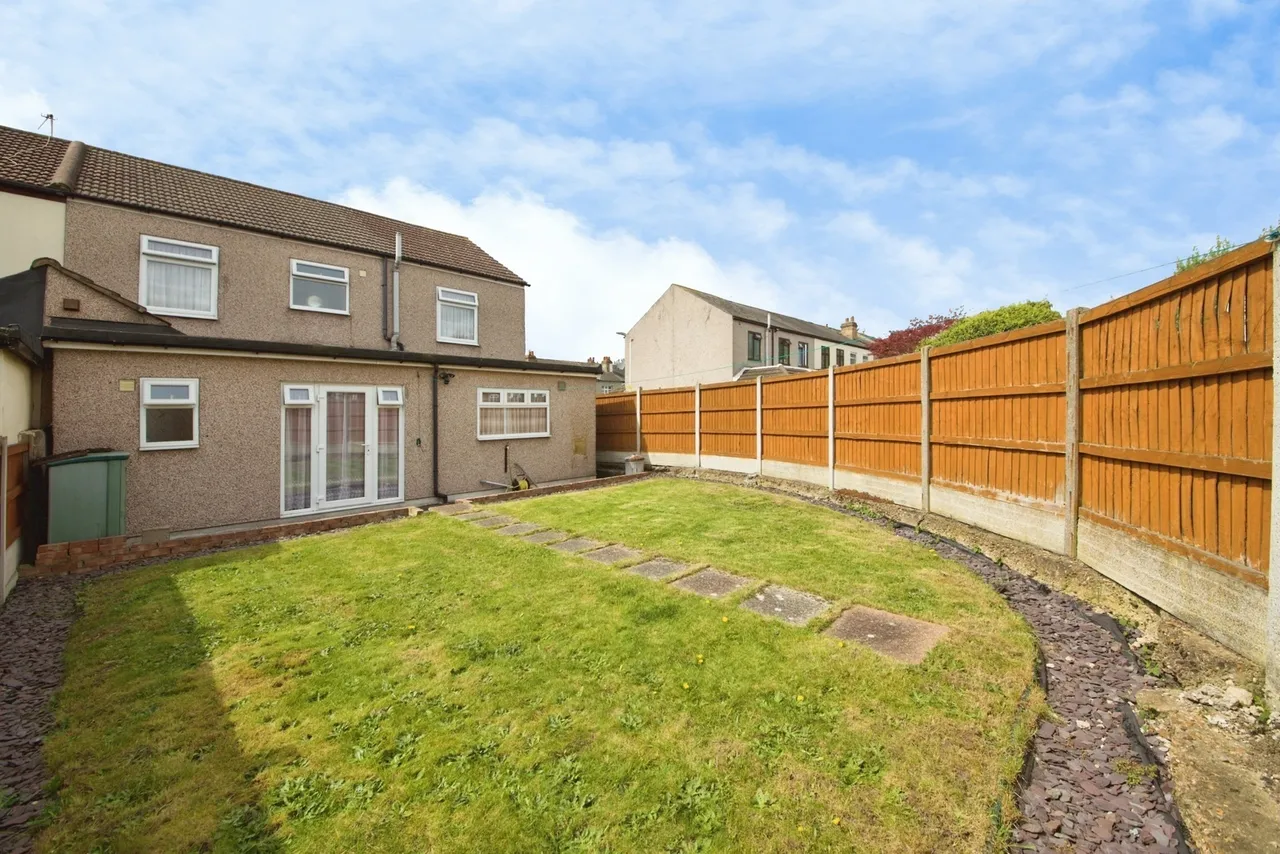 Aveley Road, Romford, RM1, photo 18
