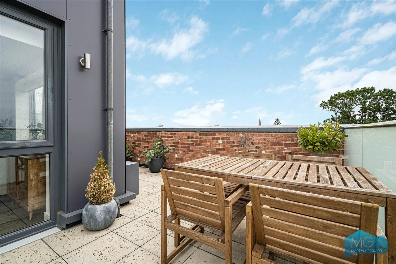 Oakleigh Road North, Whetstone, N20, photo 16