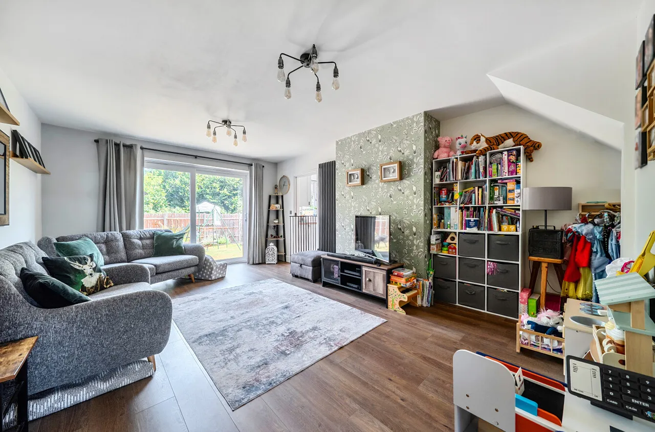 Bramley Road, East Peckham, TN12, photo 7