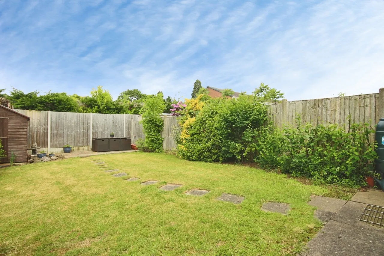 Conifer Paddock, Coventry, West Midlands, CV3, photo 16