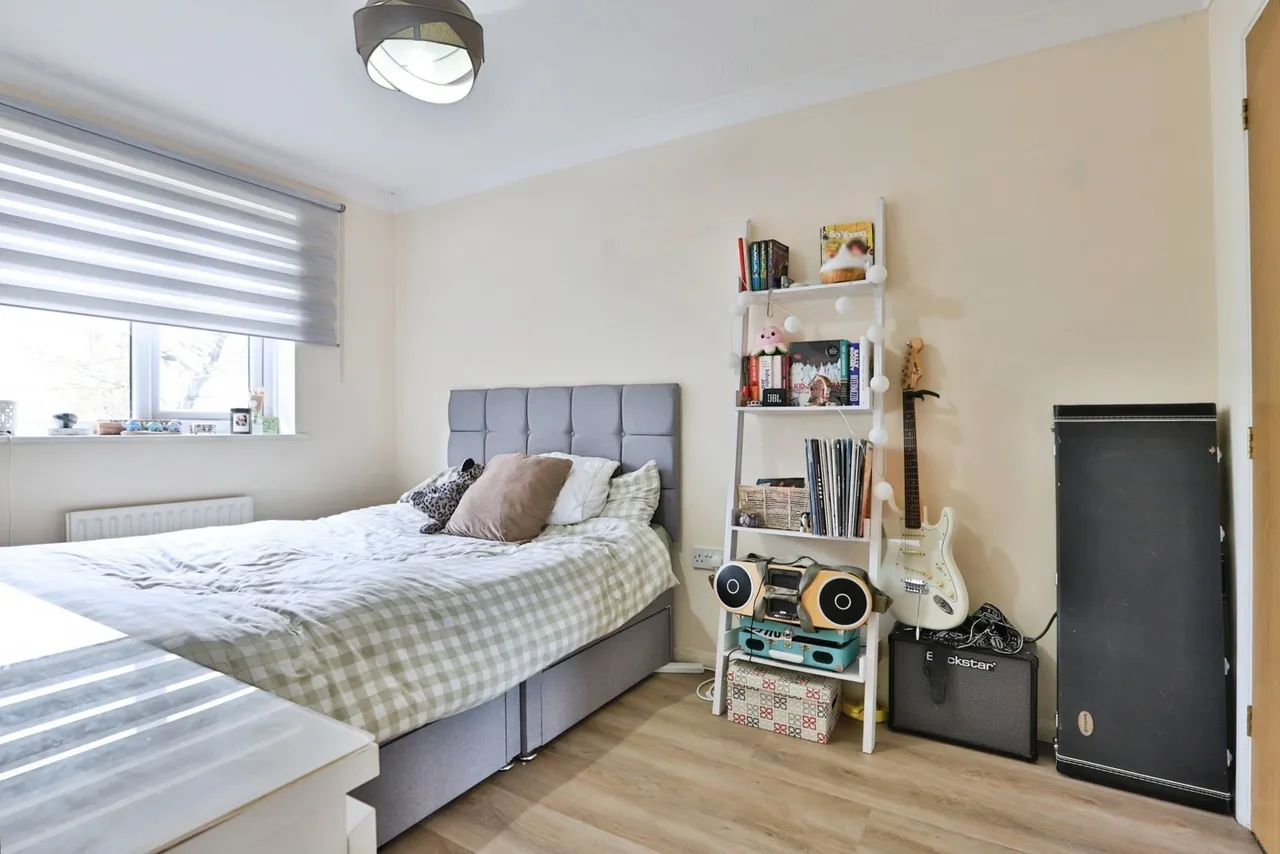 Aldis Gardens, Poole, BH15, photo 10