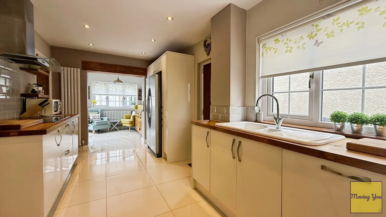 The Pines, Neath, SA10 8AL, photo 8