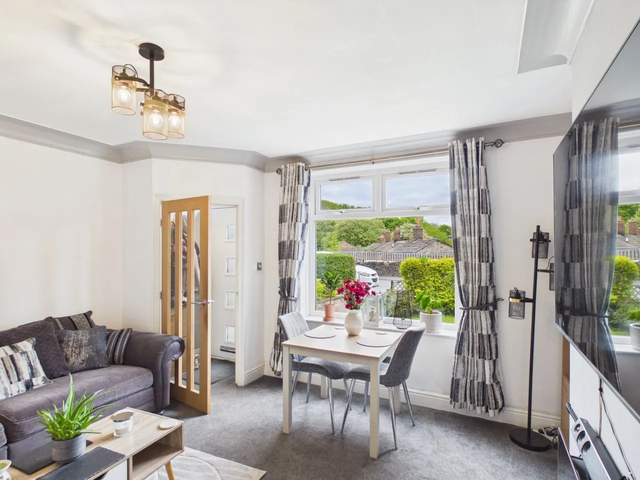 St. Helena Road, Bradford, BD6, photo 4