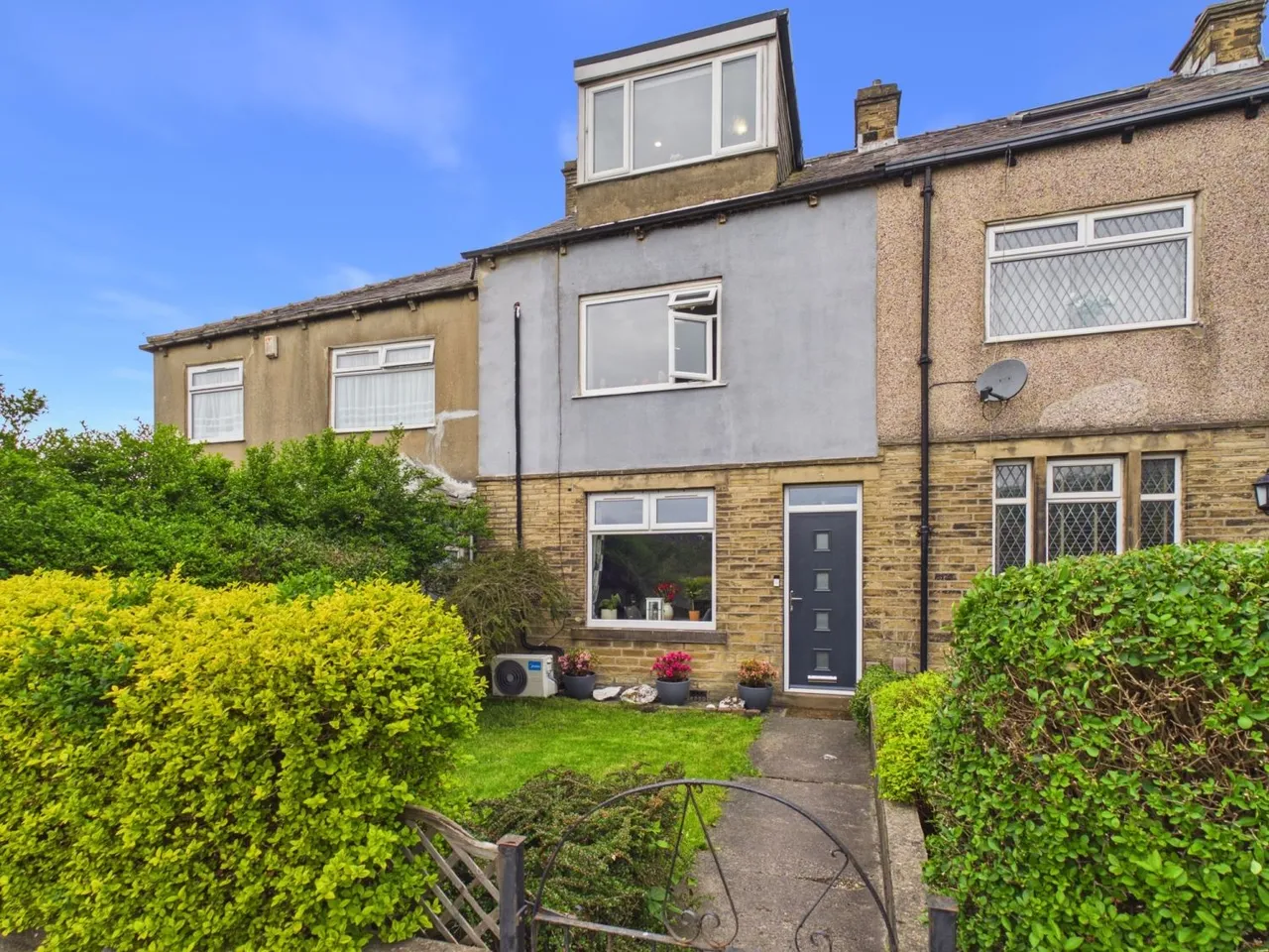 3 bed house for sale, St. Helena Road, Bradford, BD6