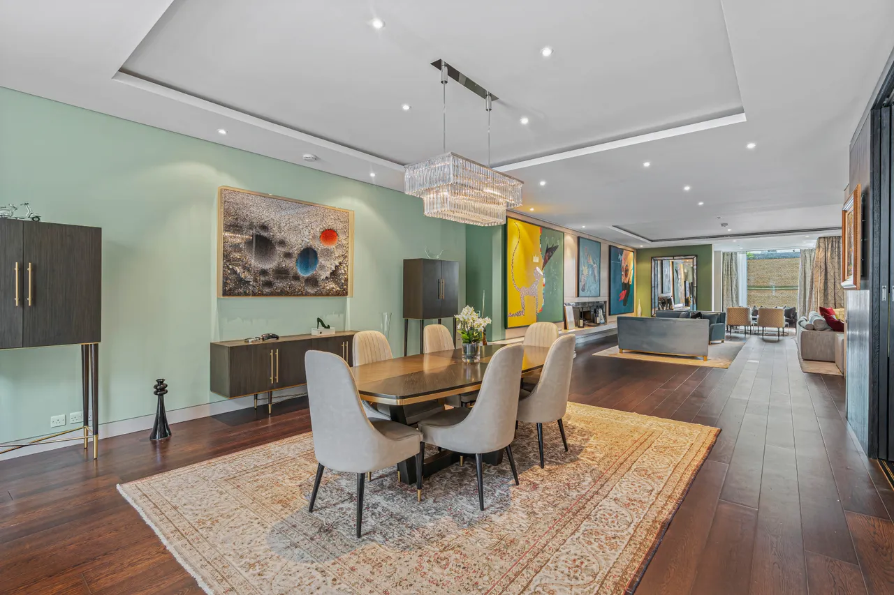 Montrose Place, Belgravia, London, photo 3