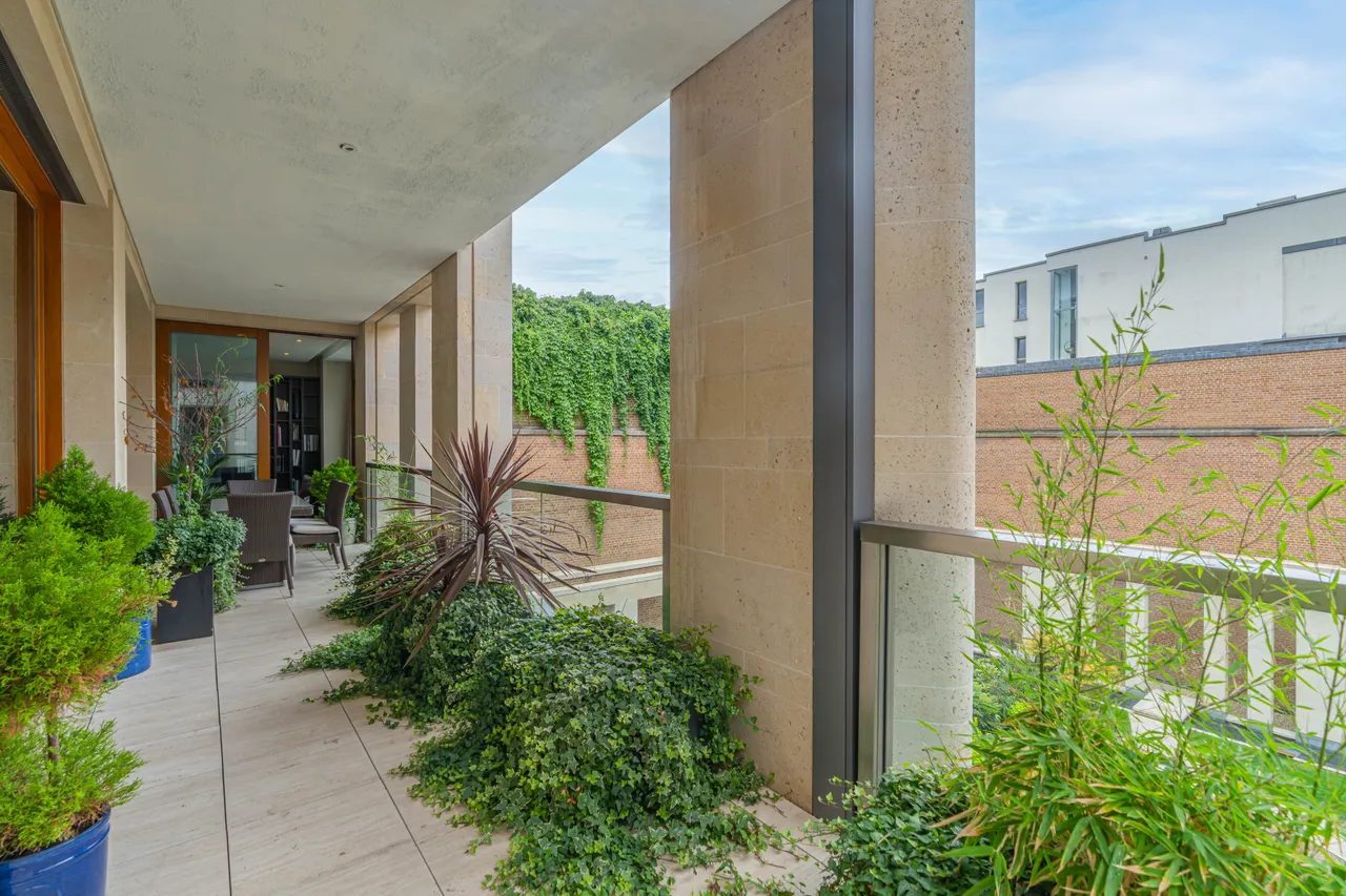 Montrose Place, Belgravia, London, photo 9