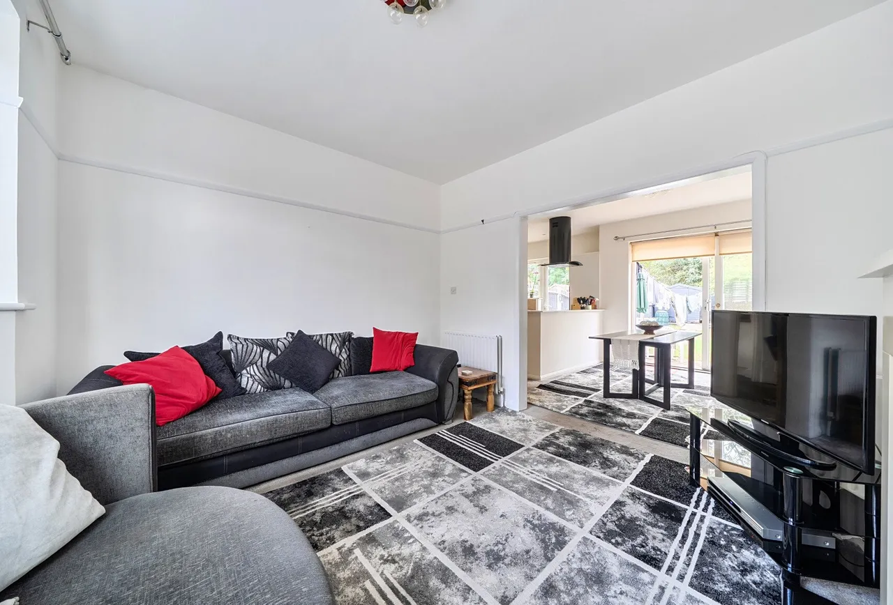 Hillcross Avenue, Morden, SM4 4AZ, photo 12