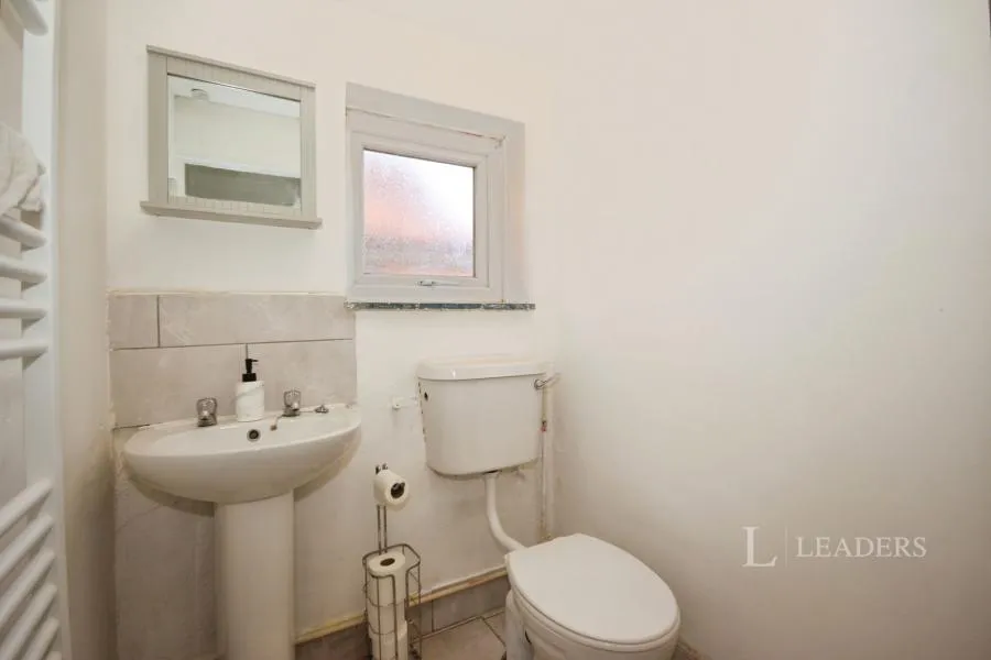 Church Road, Nuneaton, CV10, photo 8