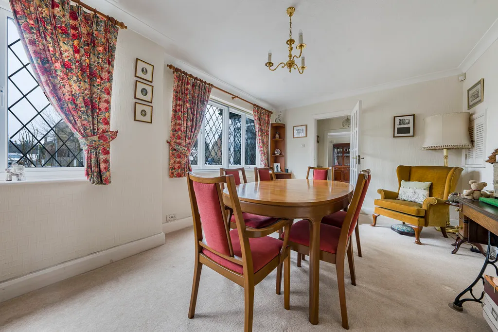 Sweetcroft Lane, North Hillingdon, UB10, photo 7
