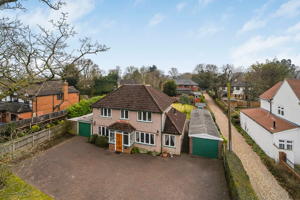 Sweetcroft Lane, North Hillingdon, UB10, photo 21