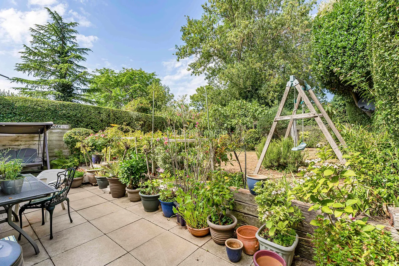 Widecombe Way, Hampstead Garden Suburb, N2, photo 18