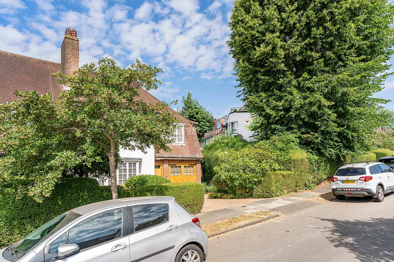Widecombe Way, Hampstead Garden Suburb, N2, photo 8