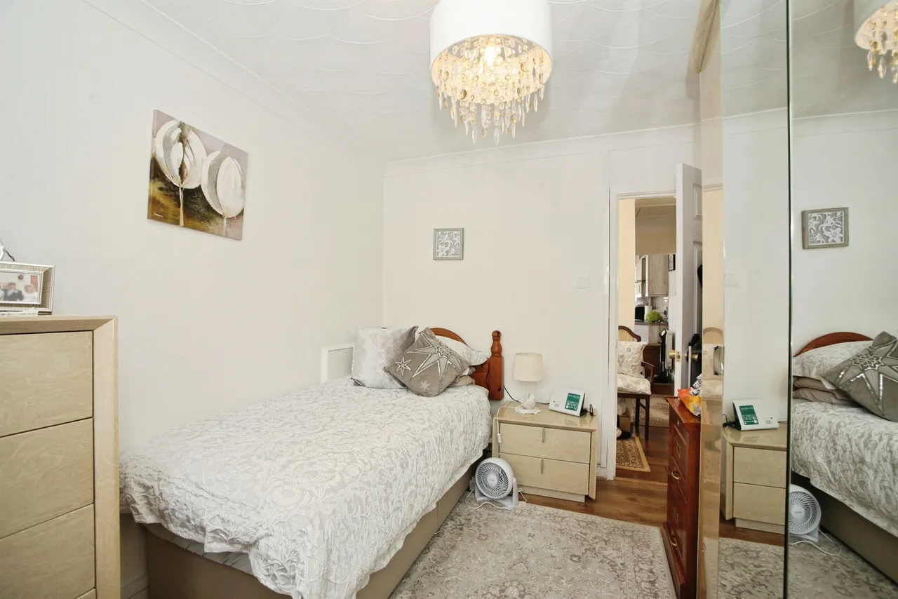 Heol Y Coed Pontypridd, CF38, photo 16