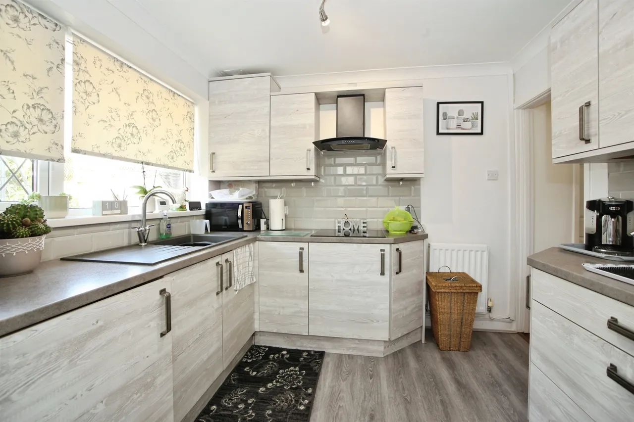 Heol Y Coed Pontypridd, CF38, photo 3