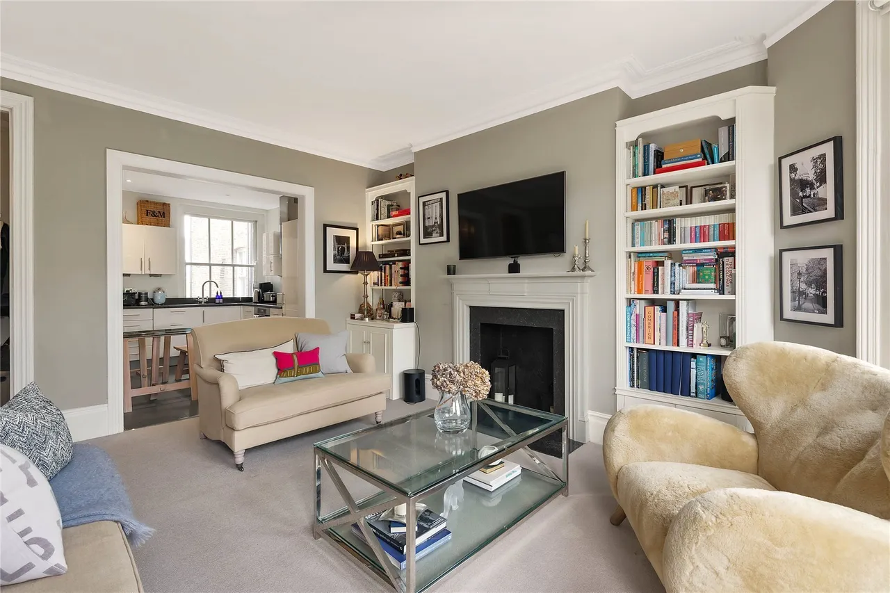 Albany Mansions, Albert Bridge Road, Battersea, London, SW11, photo 3