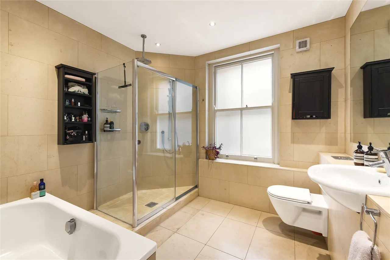 Albany Mansions, Albert Bridge Road, Battersea, London, SW11, photo 6
