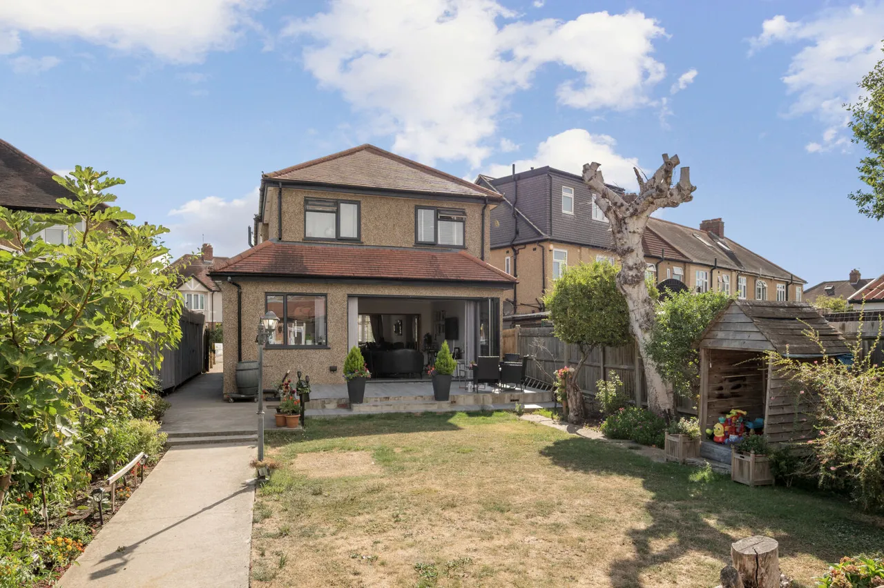 Mossville Gardens, Morden, SM4, photo 16