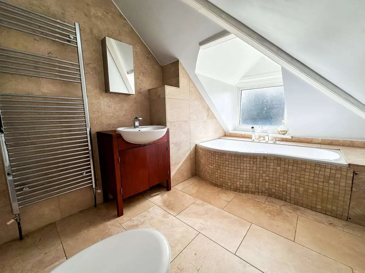 Hillcrest, West Hill, RH8, photo 8
