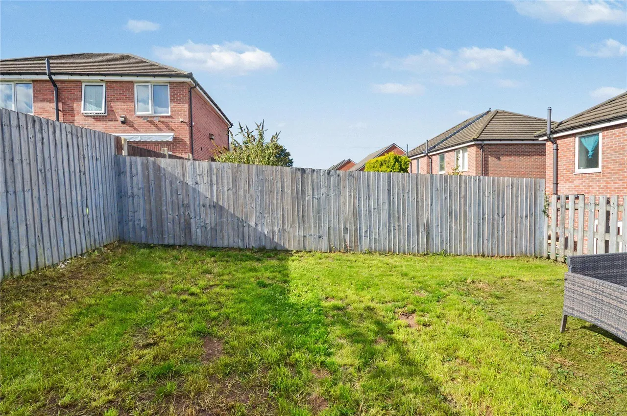 Thorpe Road, Leeds, LS10, photo 12