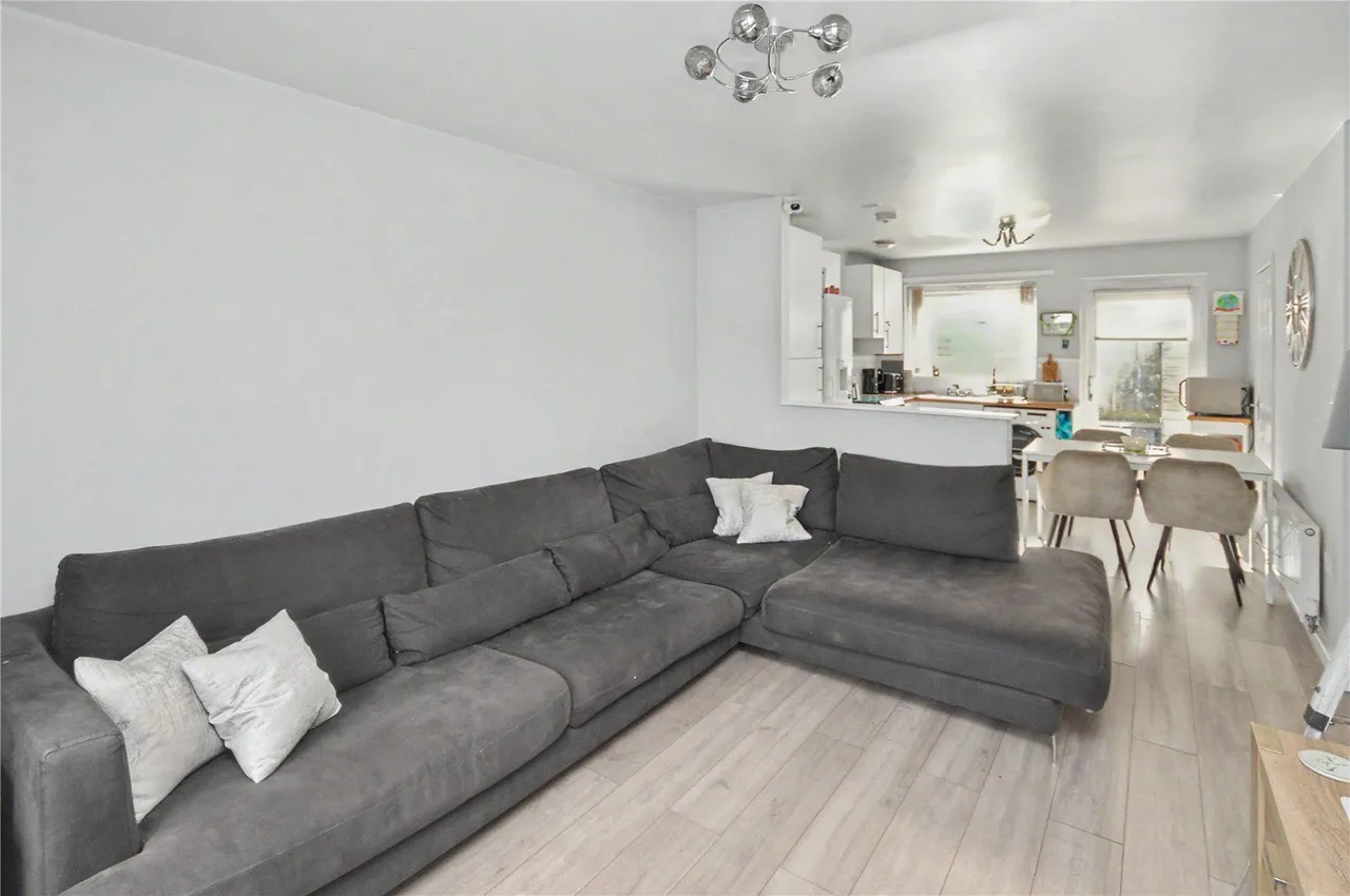 Thorpe Road, Leeds, LS10, photo 3