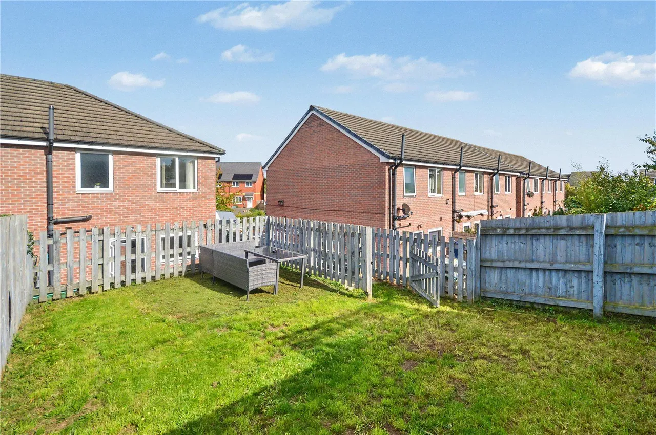 Thorpe Road, Leeds, LS10, photo 11