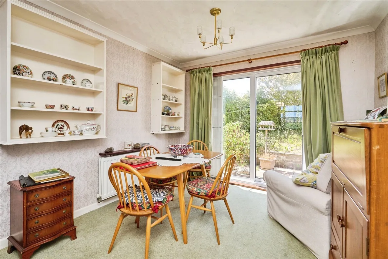Summers Court, Freshwater, PO40, photo 6