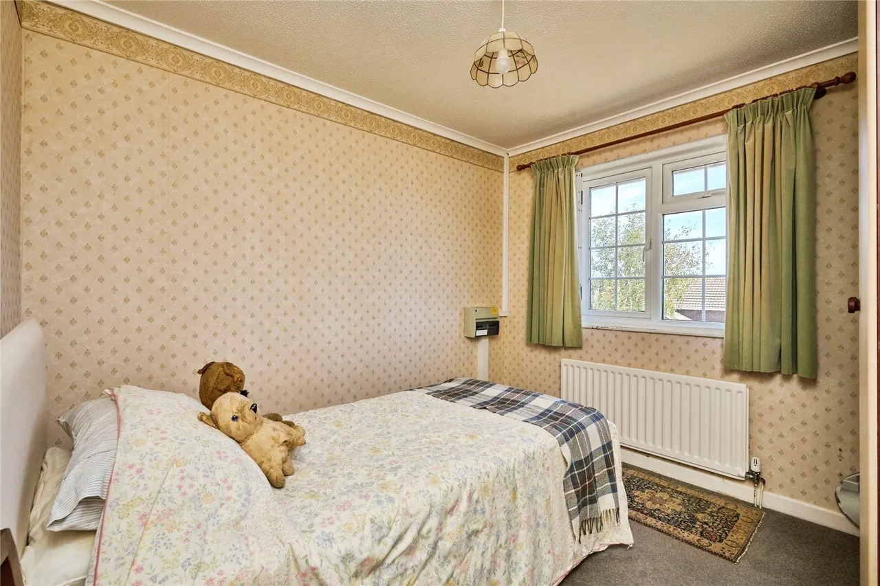 Summers Court, Freshwater, PO40, photo 8