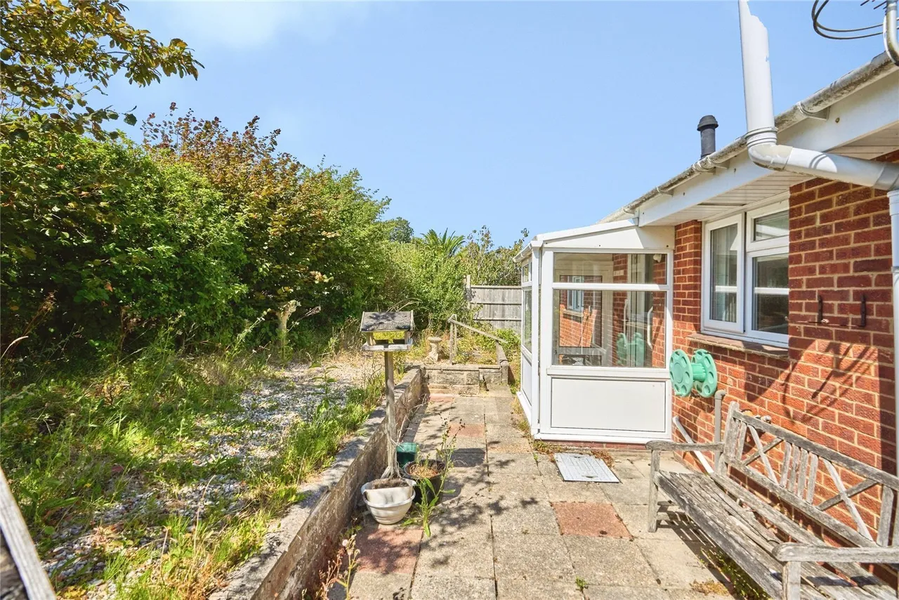 Summers Court, Freshwater, PO40, photo 9