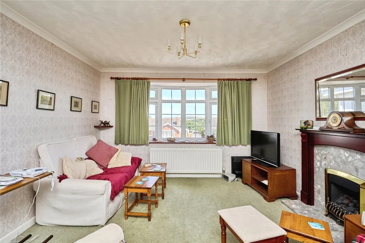 Summers Court, Freshwater, PO40, photo 5