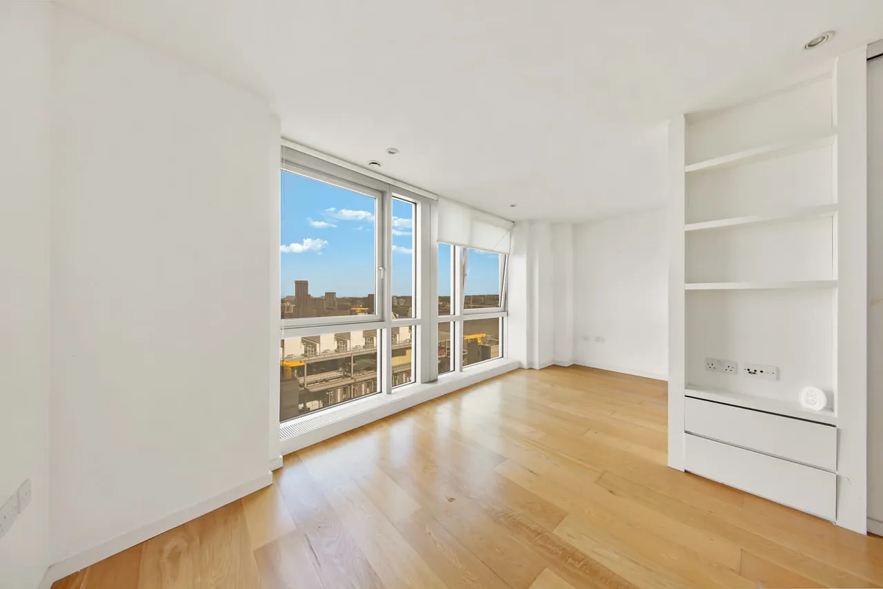 Flat 2001, Ontario Tower, 4 Fairmont Avenue, London, E14 9JD, photo 3