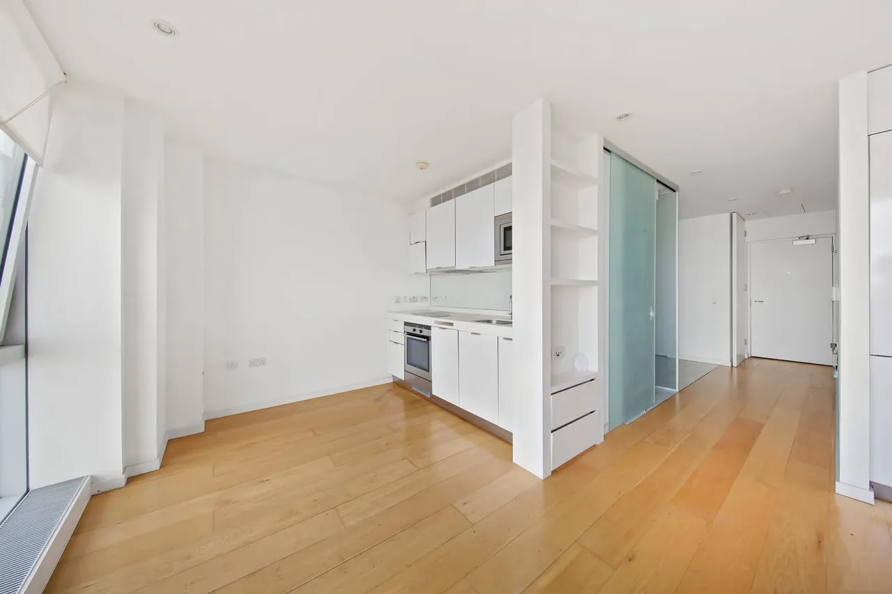 Flat 2001, Ontario Tower, 4 Fairmont Avenue, London, E14 9JD, photo 4