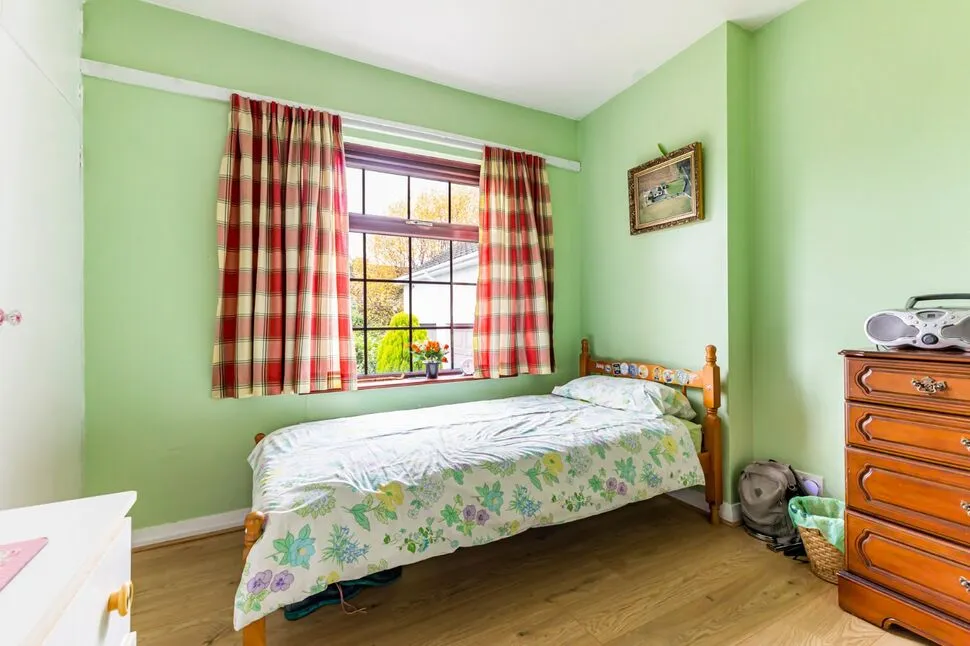 Off Cairnshill Road, Belfast, BT8, photo 16