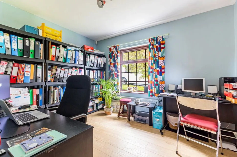 Off Cairnshill Road, Belfast, BT8, photo 15