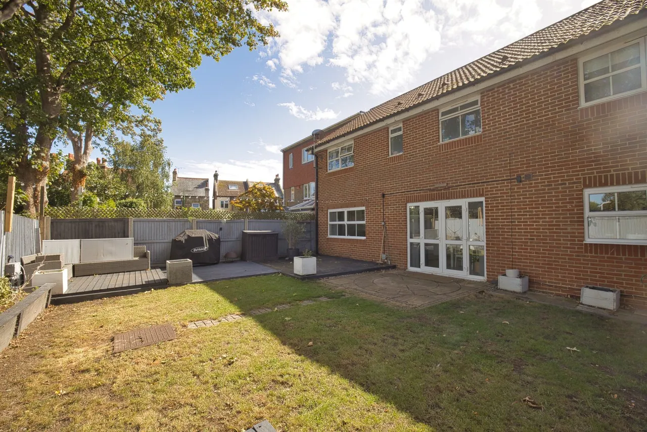 Selwyn Drive, Broadstairs, CT10, photo 17