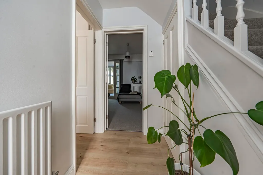 Park View Road, Hillingdon, UB8, photo 9