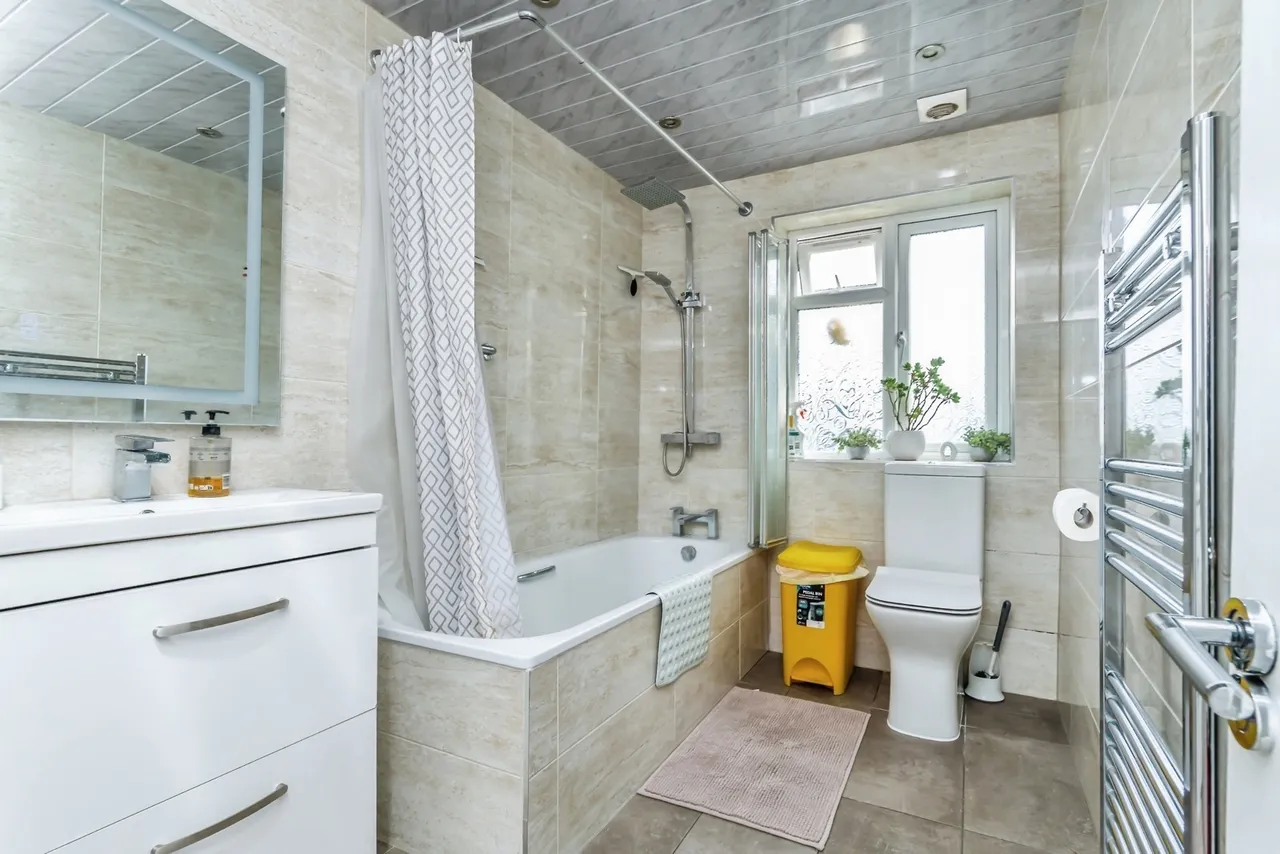 Glade Gardens, Shirley, Croydon, CR0, photo 15