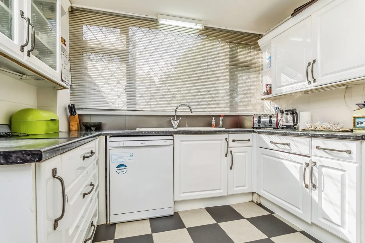 Glade Gardens, Shirley, Croydon, CR0, photo 14