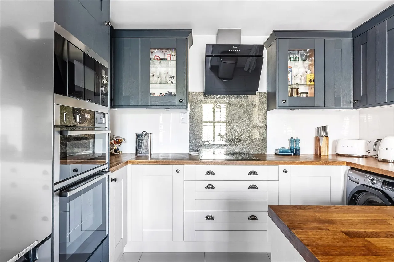 Clarendon Place, Clarendon Road, Sevenoaks, Kent, TN13 1DT, photo 4