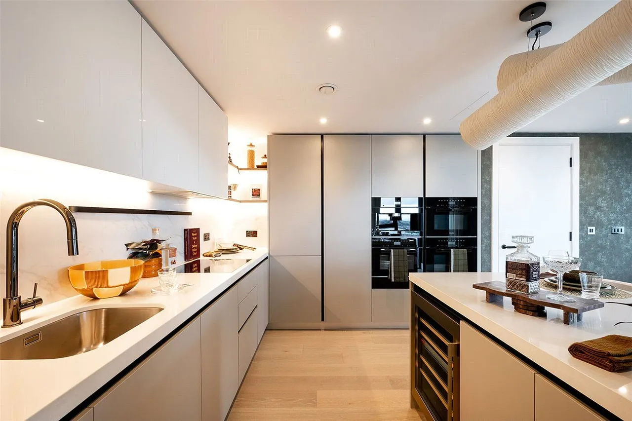 White City Living, London, W12, photo 7