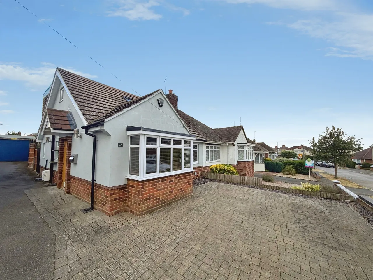 3 bed house for sale, Greenhills Road, Northampton, NN2