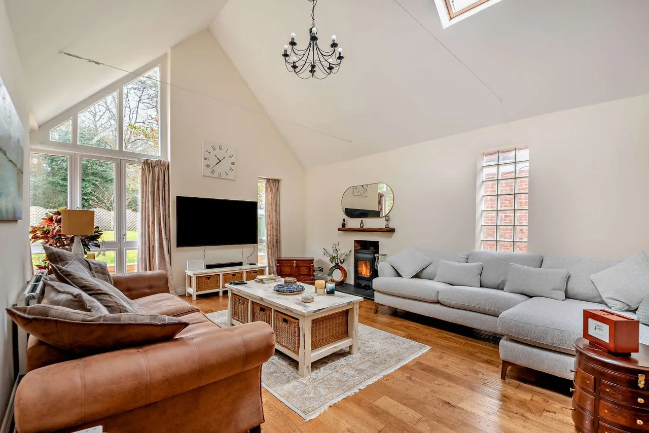 Hermitage Road, Cold Ash, Thatcham, Berkshire, RG18 9JN, photo 6