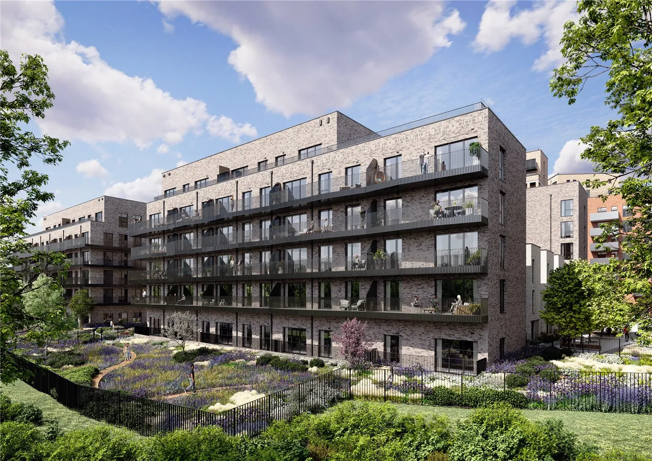 3 bed flat for sale, Muswell Way, Harrow, HA1